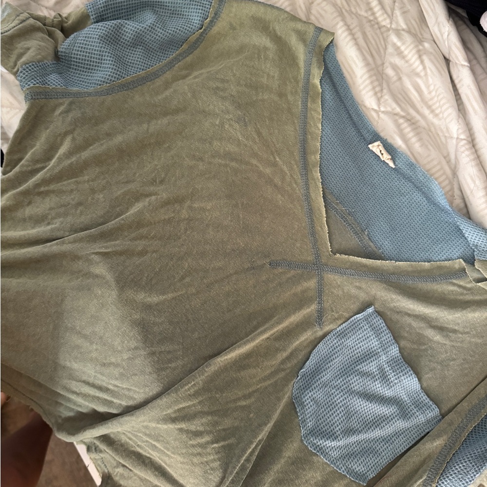 Green and Blue Casual Top